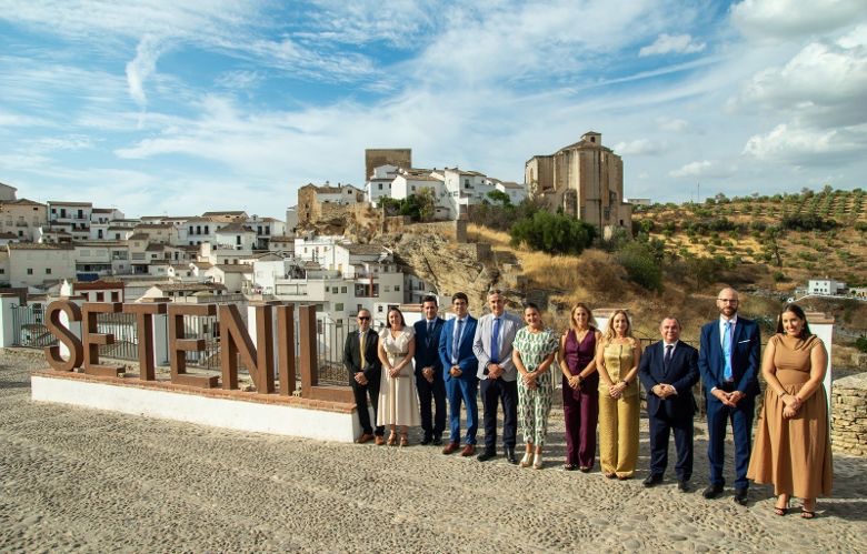 AETUR nace en Setenil para unir al sector turístico y lograr que el visitante se quede - fotografía 1
